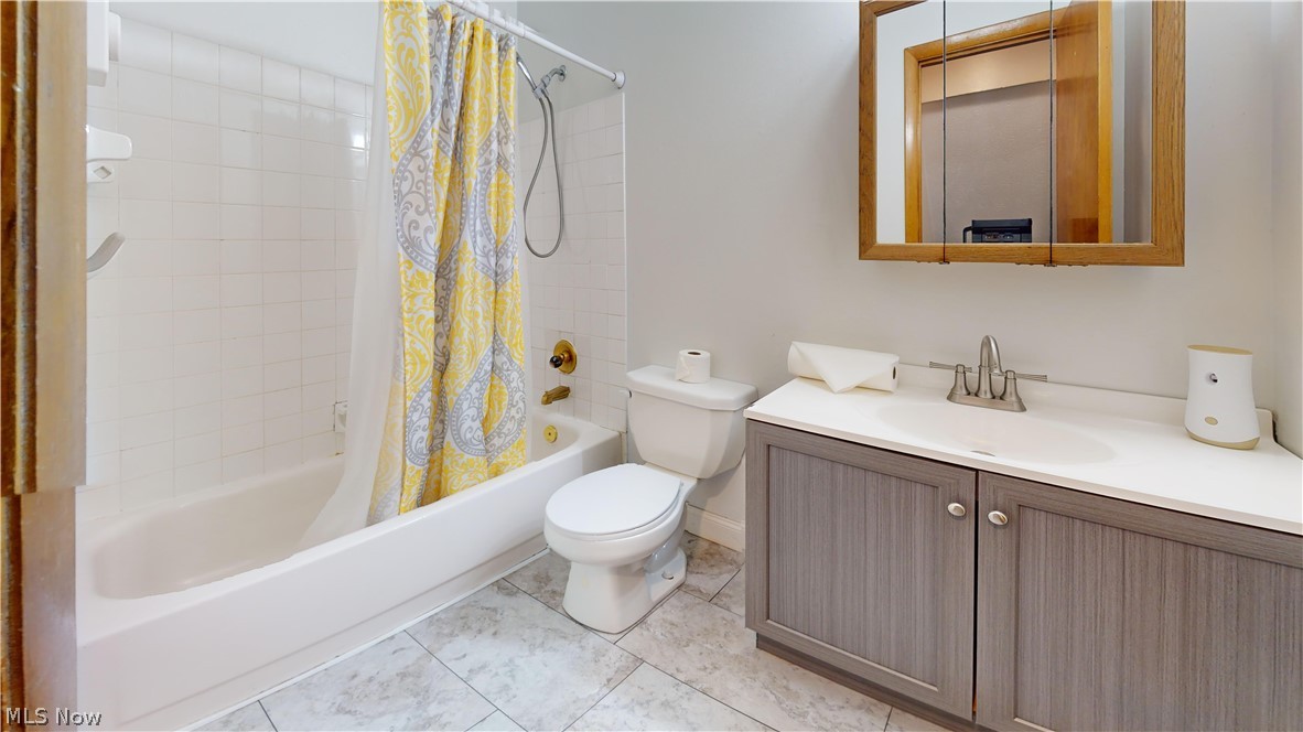 8240 Deepwood Boulevard Mentor OH 44060