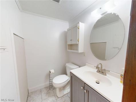 8240 Deepwood Boulevard Mentor OH 44060