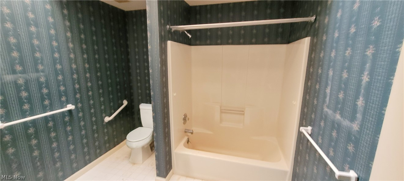 1745 Brookwood Drive Akron OH 44313