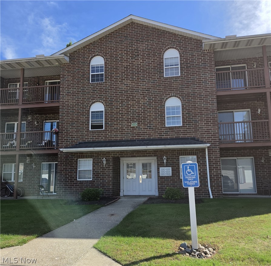 1150 Tollis Parkway Broadview Heights OH 44147