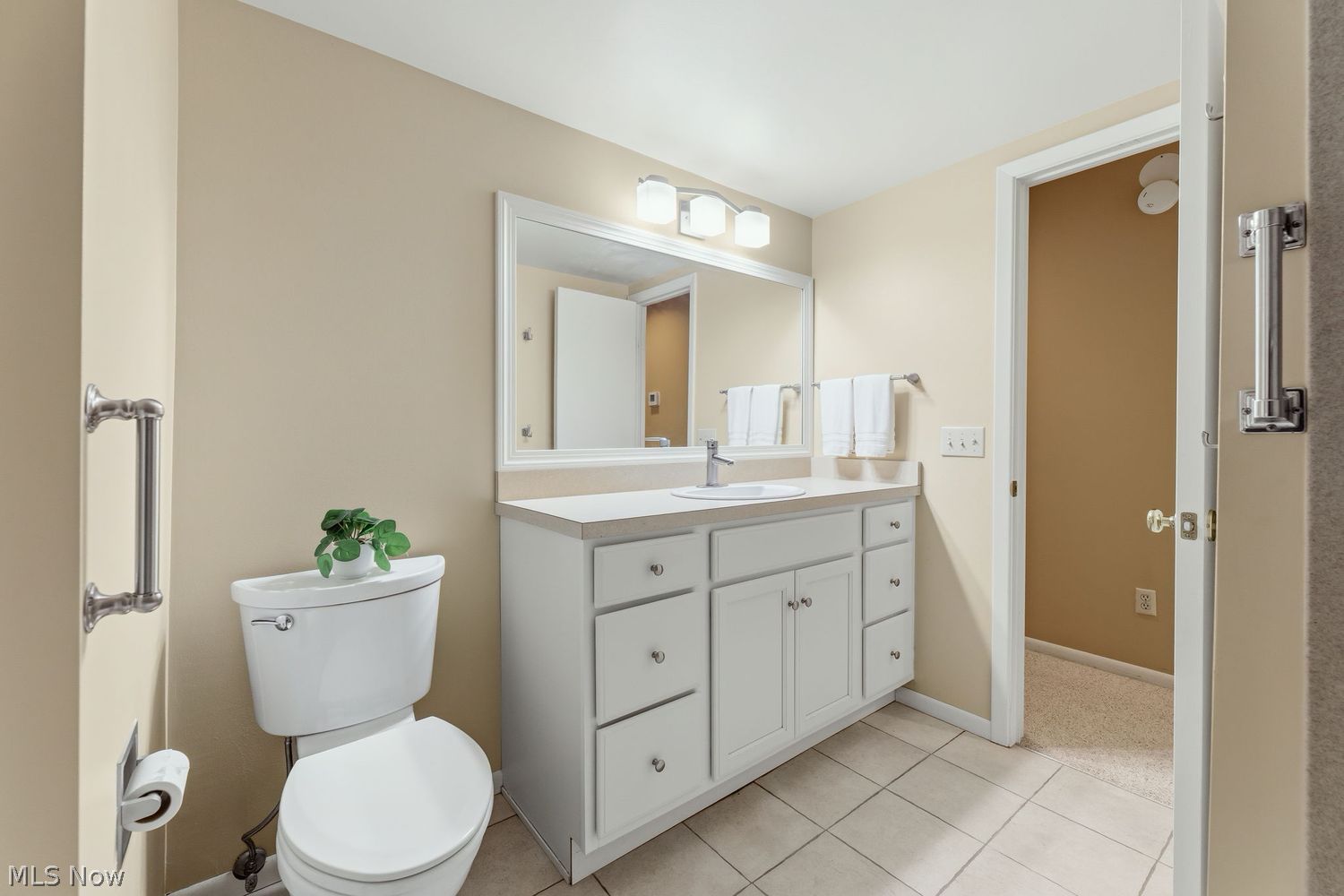 1938 Hemlock Drive Kent OH 44240