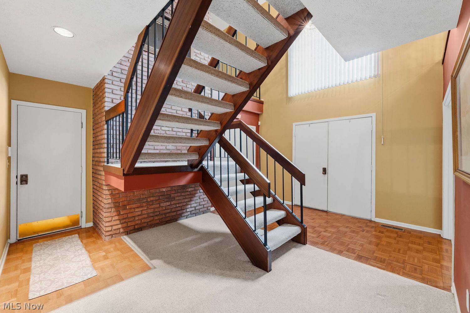 1938 Hemlock Drive Kent OH 44240