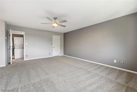 2202 Acacia Park Drive Lyndhurst OH 44124