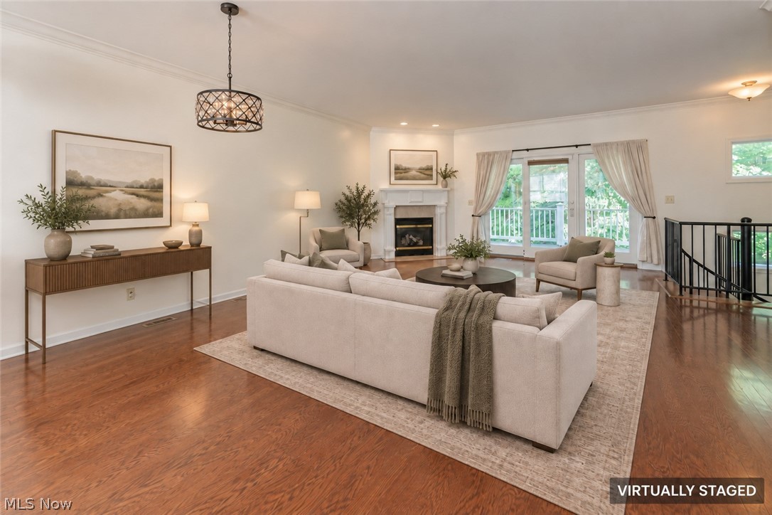 1517 Huntington Lane Cleveland Heights OH 44118