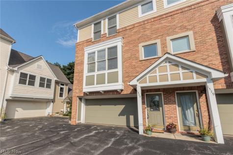 1517 Huntington Lane Cleveland Heights OH 44118