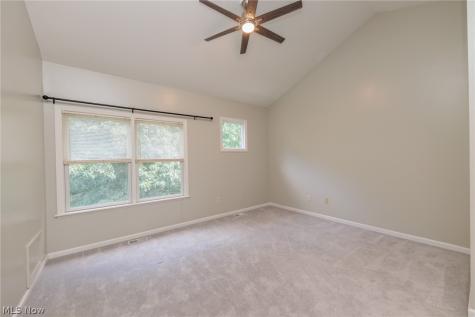 1517 Huntington Lane Cleveland Heights OH 44118