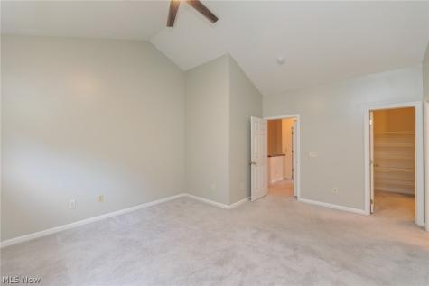 1517 Huntington Lane Cleveland Heights OH 44118