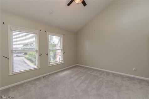 1517 Huntington Lane Cleveland Heights OH 44118