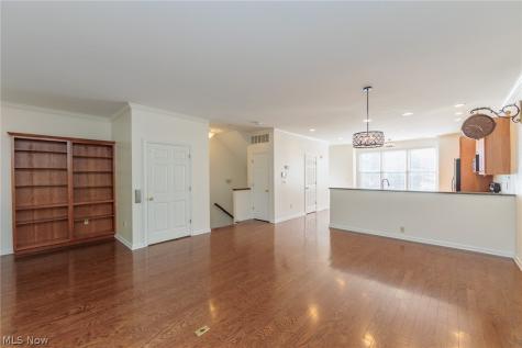 1517 Huntington Lane Cleveland Heights OH 44118