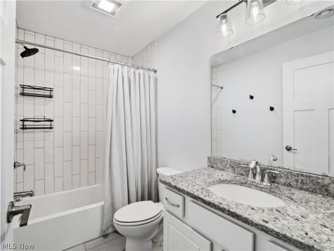 4191 Lorain Court Cleveland OH 44113