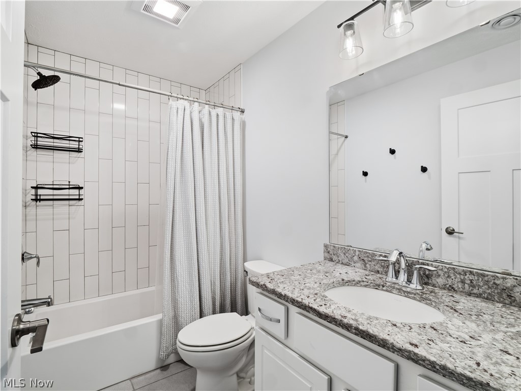 4191 Lorain Court Cleveland OH 44113