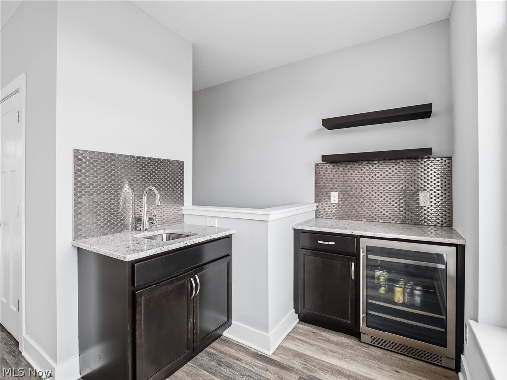 4191 Lorain Court Cleveland OH 44113