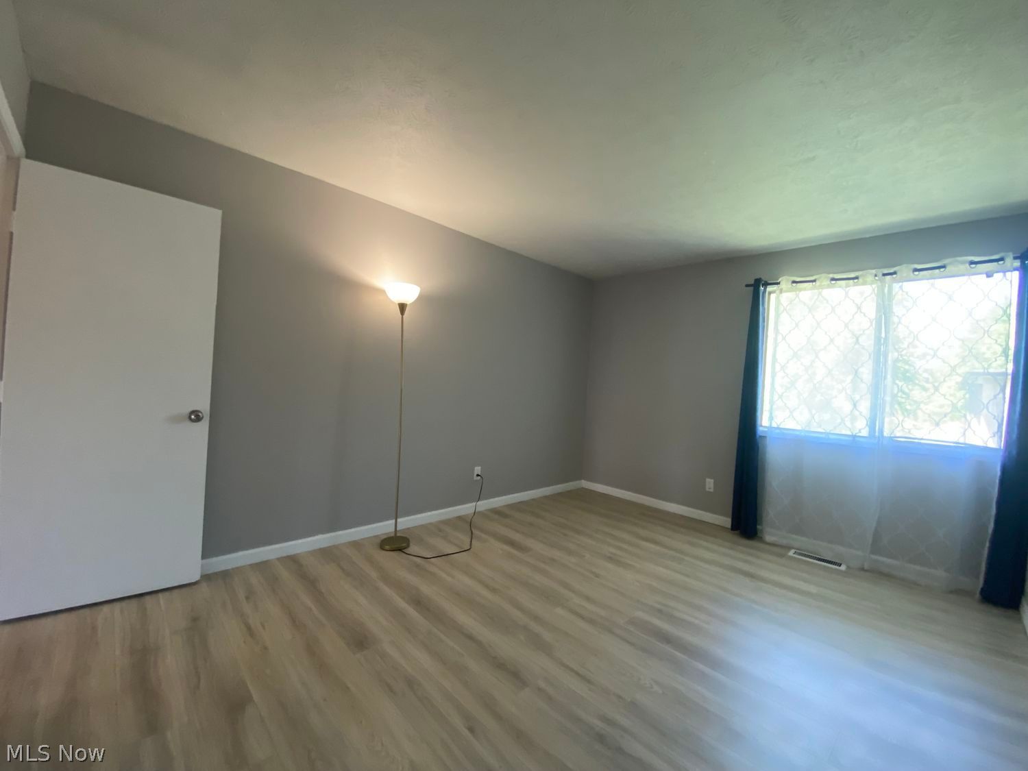 10412 N Church Drive Parma Heights OH 44130