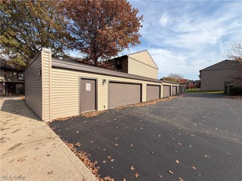 1135 Canyon View Road Northfield OH 44067