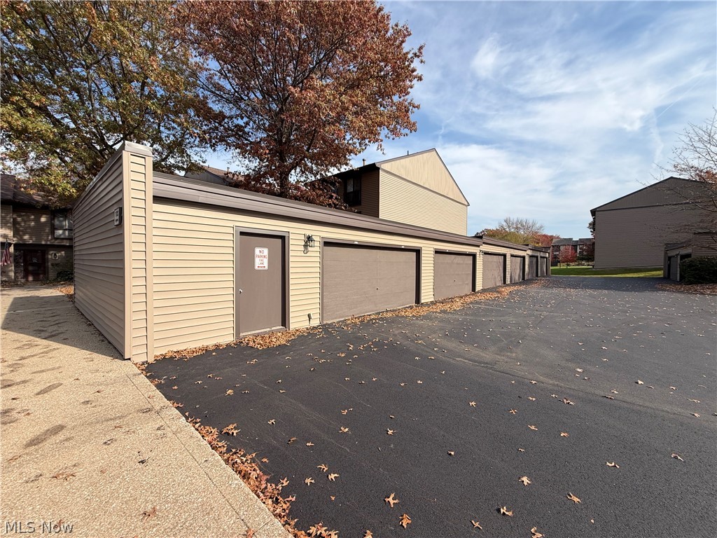1135 Canyon View Road Northfield OH 44067
