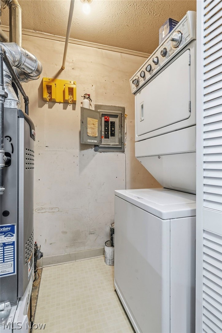 2551 Royal County Down Drive Uniontown OH 44685