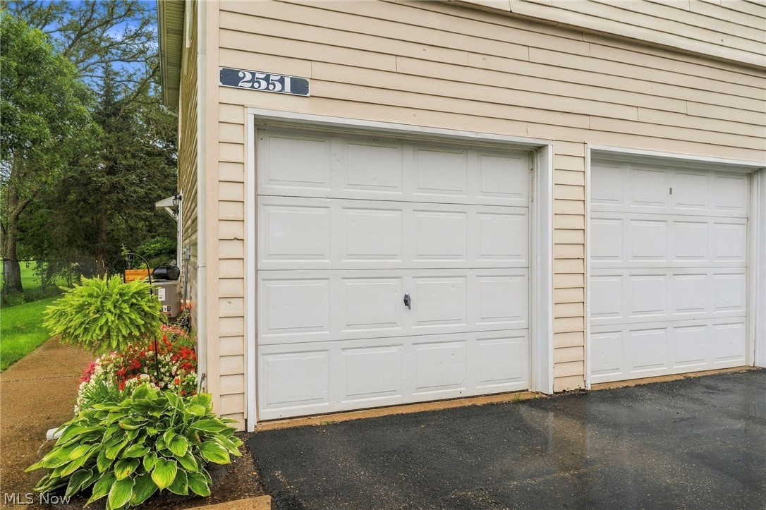 2551 Royal County Down Drive Uniontown OH 44685