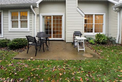 31 Canterbury Circle Oberlin OH 44074