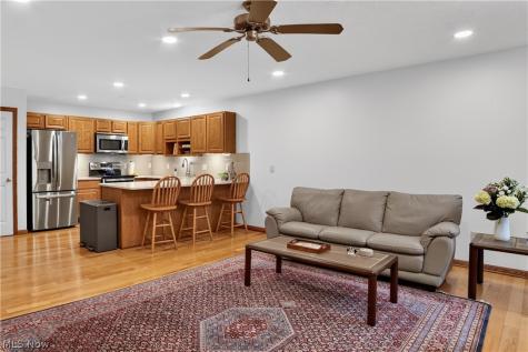 31 Canterbury Circle Oberlin OH 44074