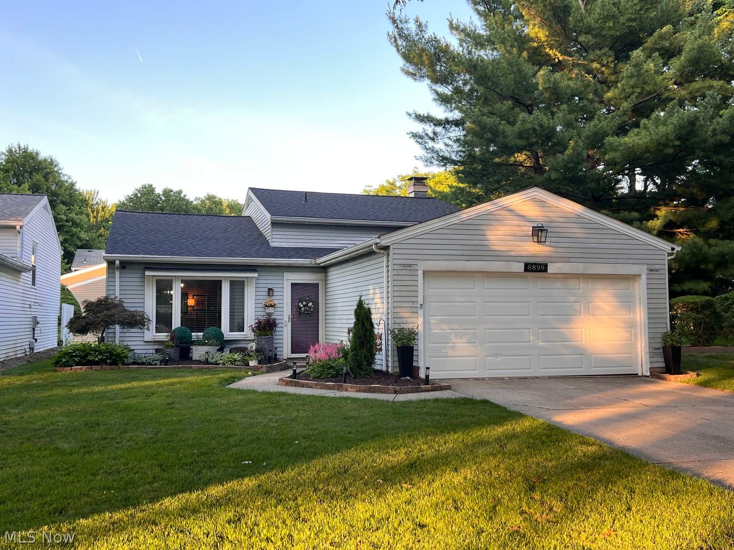 Olmsted Falls OH, 8899 Summerset Lane