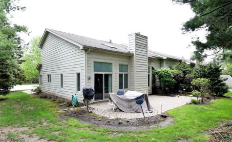 22 Waterford Lane Beachwood OH 44122
