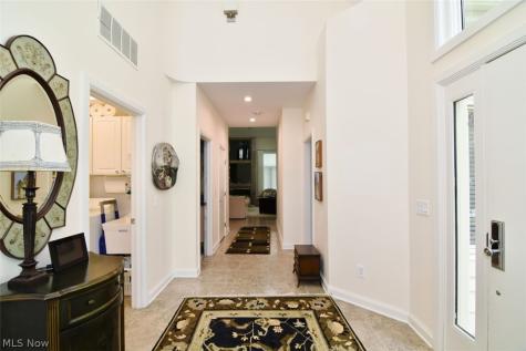 22 Waterford Lane Beachwood OH 44122