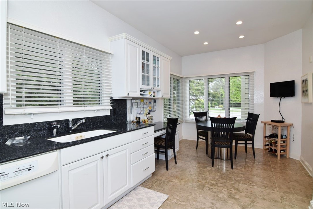 22 Waterford Lane Beachwood OH 44122