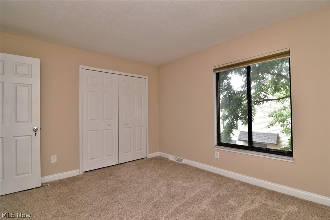 32623 Jefferson Drive Solon OH 44139