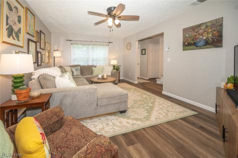 8276 Deepwood Boulevard Mentor OH 44060