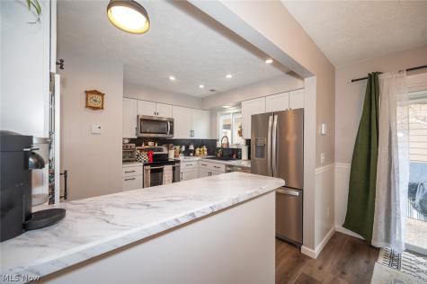 8276 Deepwood Boulevard Mentor OH 44060