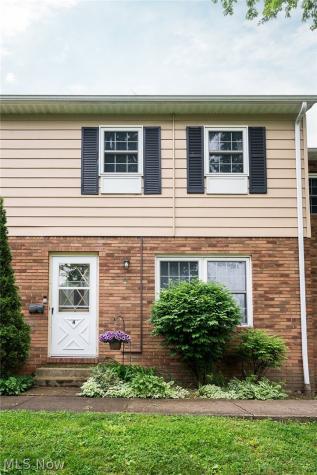 8276 Deepwood Boulevard Mentor OH 44060