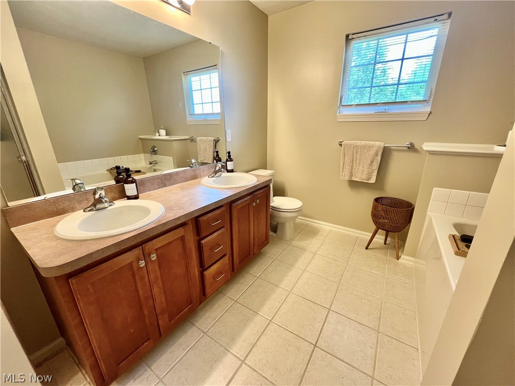 1205 E Mallard Drive Madison OH 44057