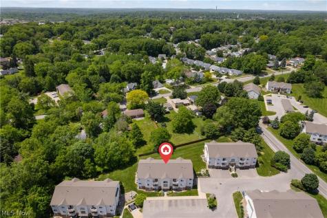 1456 Buckingham Gate A Boulevard Cuyahoga Falls OH 44221
