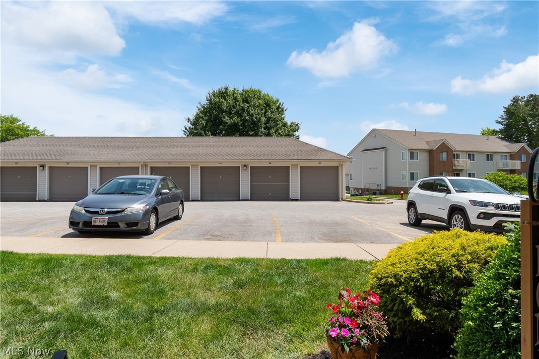 1456 Buckingham Gate A Boulevard Cuyahoga Falls OH 44221