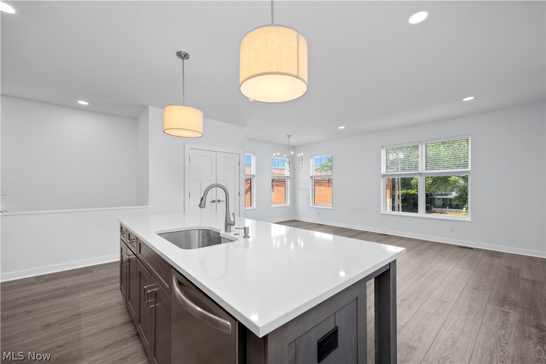 2059 W 34th Place Cleveland OH 44113