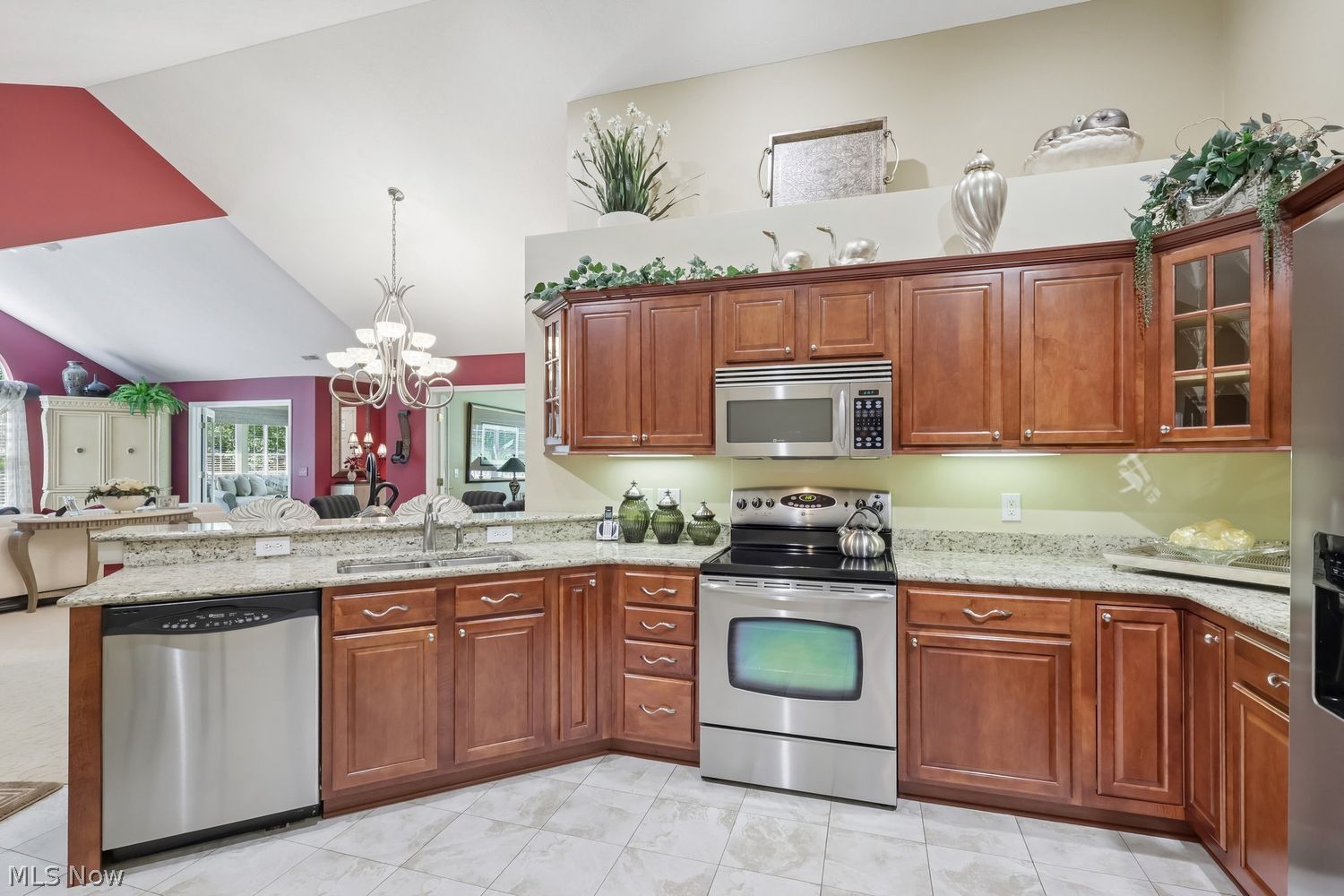 336 Sandover Drive Aurora OH 44202