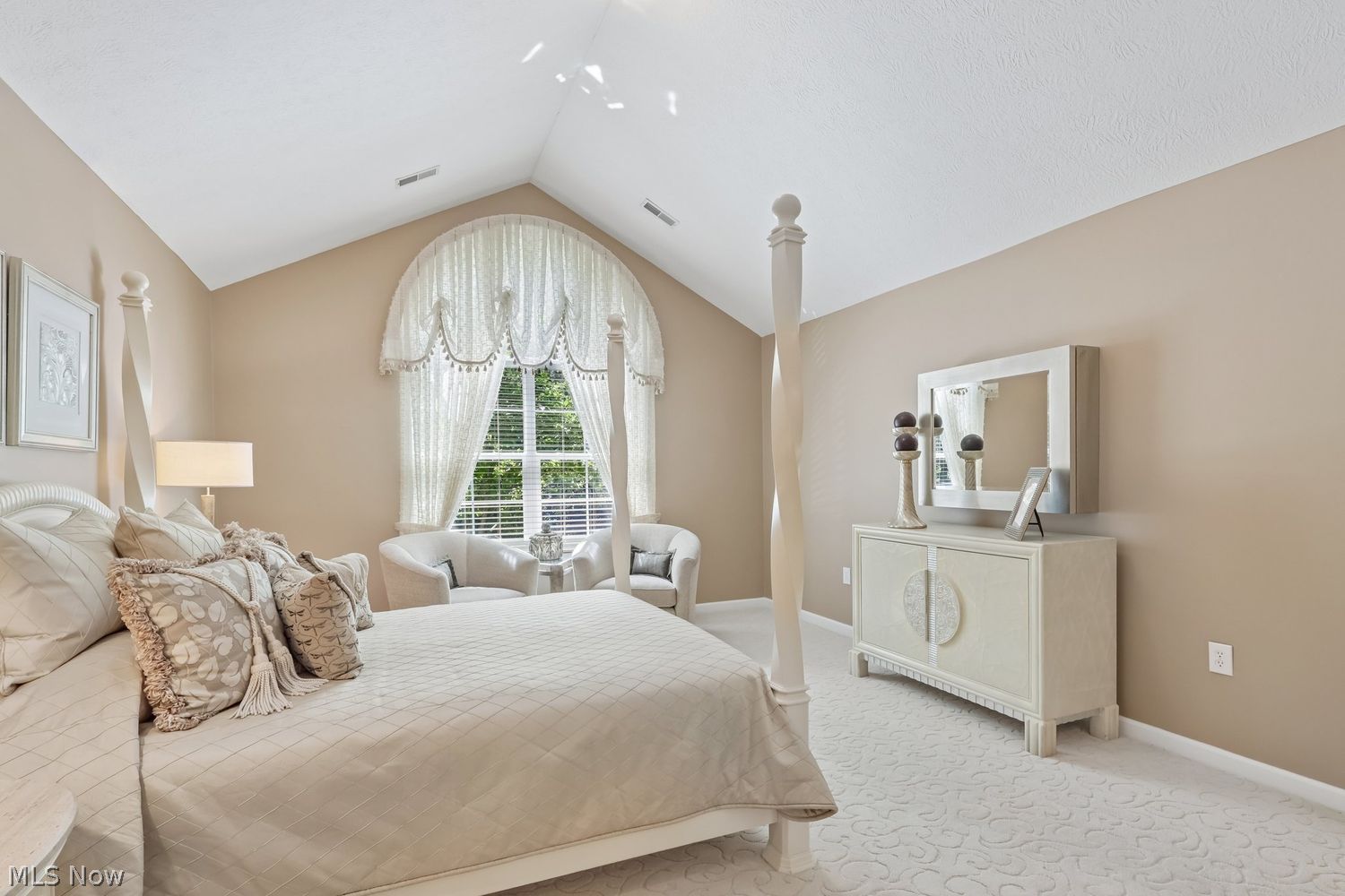 336 Sandover Drive Aurora OH 44202