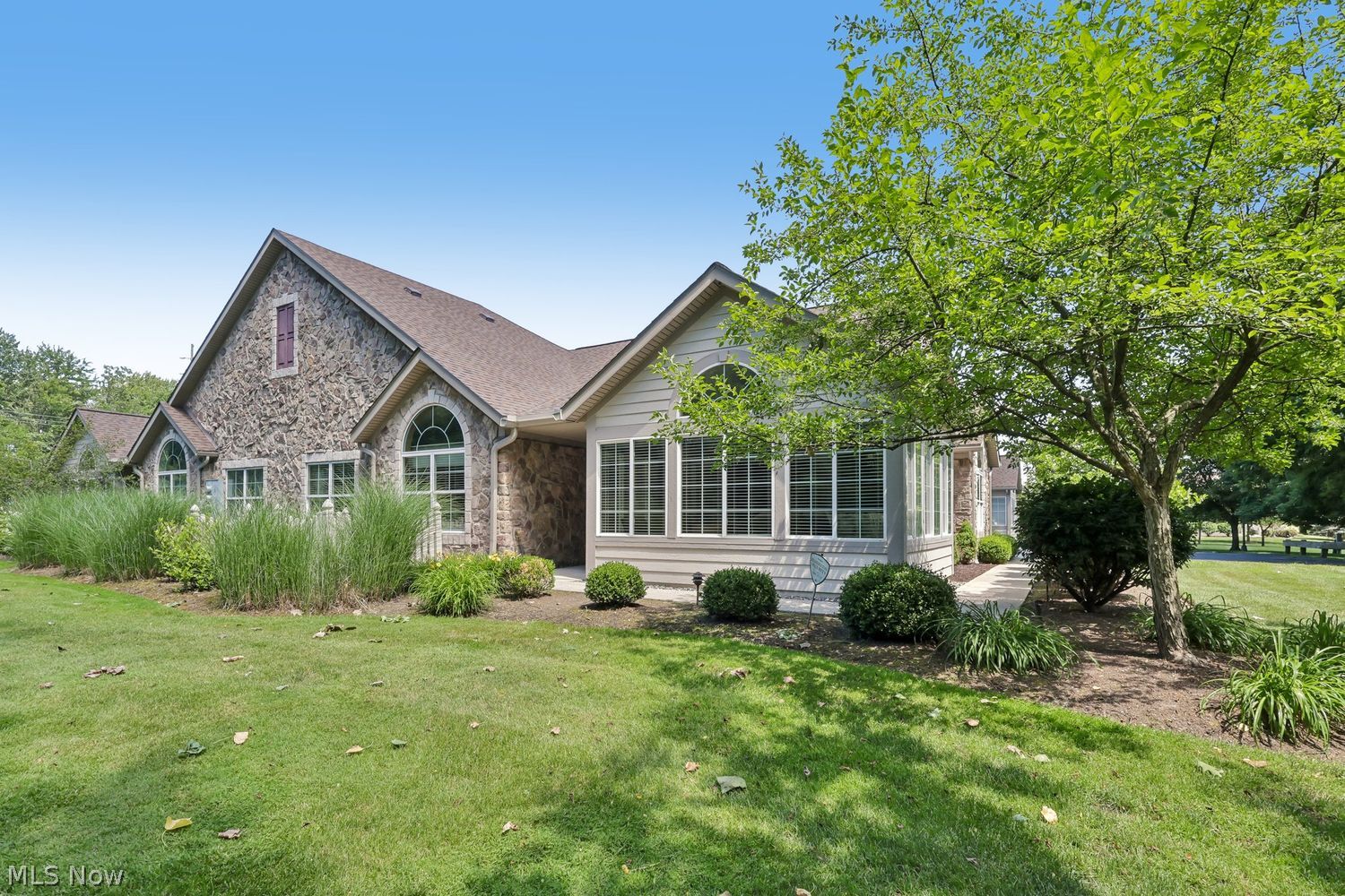 336 Sandover Drive Aurora OH 44202