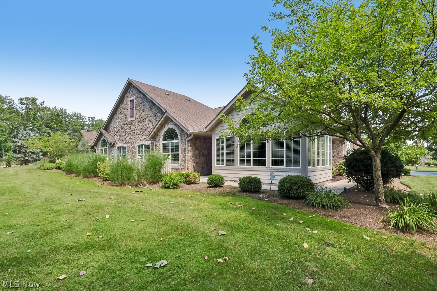 336 Sandover Drive Aurora OH 44202