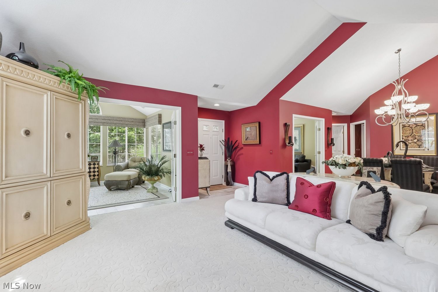 336 Sandover Drive Aurora OH 44202