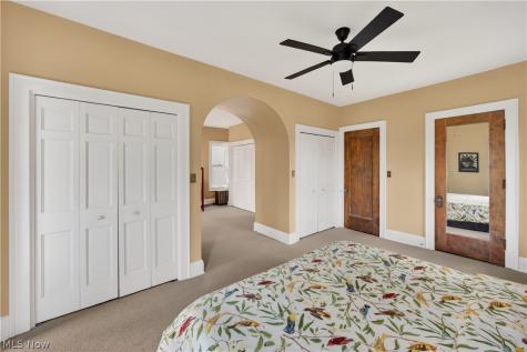 2661 Euclid Heights Boulevard Cleveland Heights OH 44106