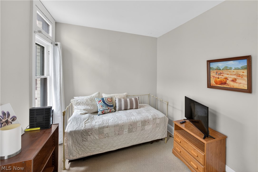 2661 Euclid Heights Boulevard Cleveland Heights OH 44106