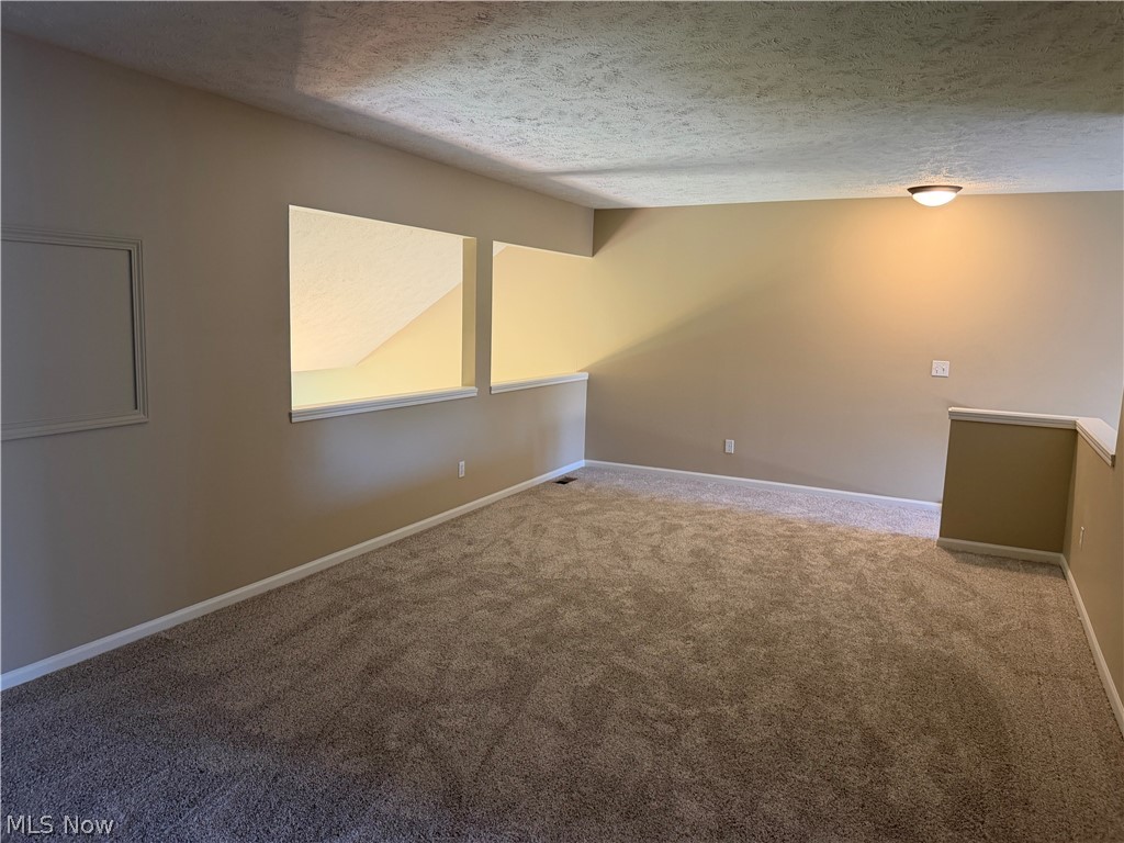 29361 Hummingbird Circle Westlake OH 44145