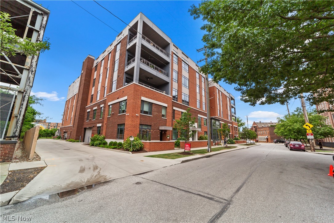 2044 Random Road Cleveland OH 44106