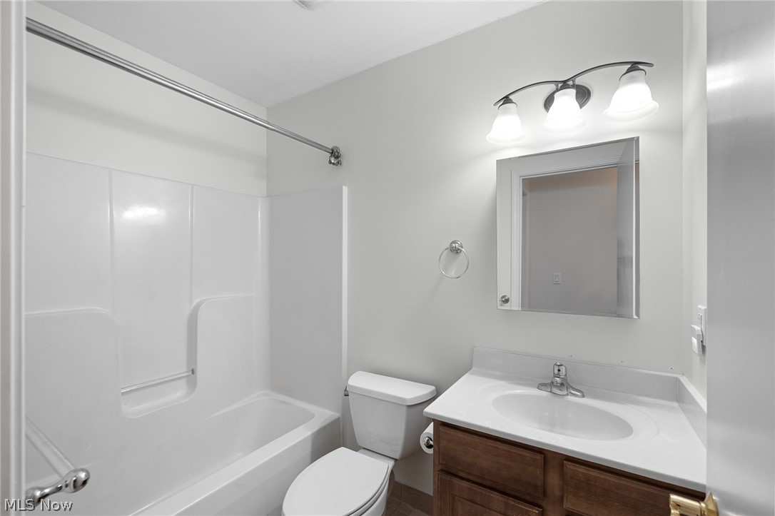 2885 Pease Drive Rocky River OH 44116