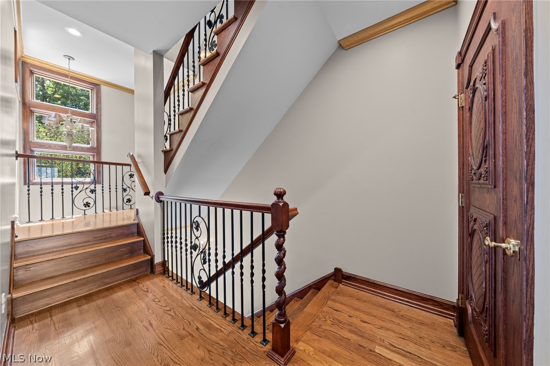 2351 Edgehill Road Cleveland OH 44106