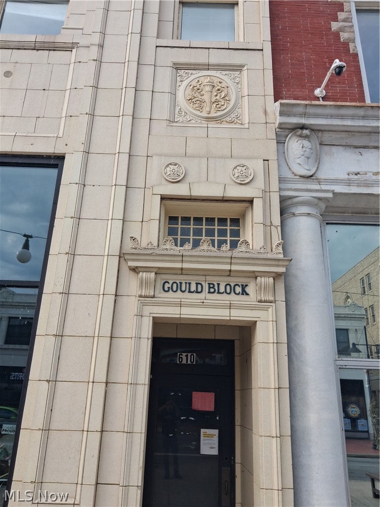 610 Broadway Lorain OH 44052