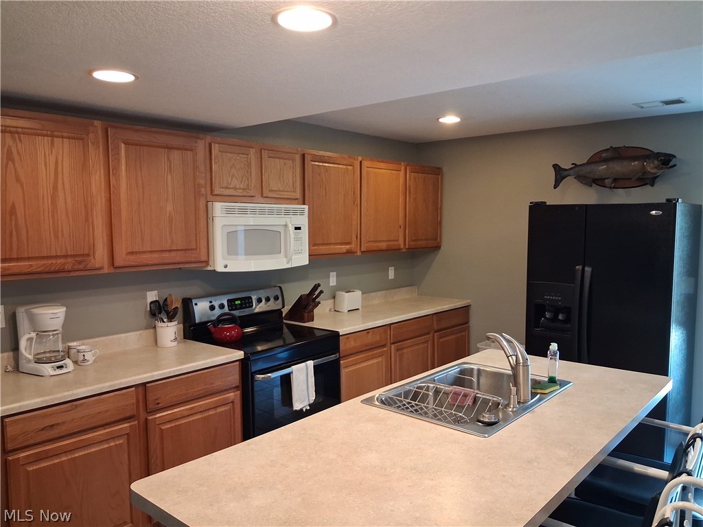 610 Broadway Lorain OH 44052