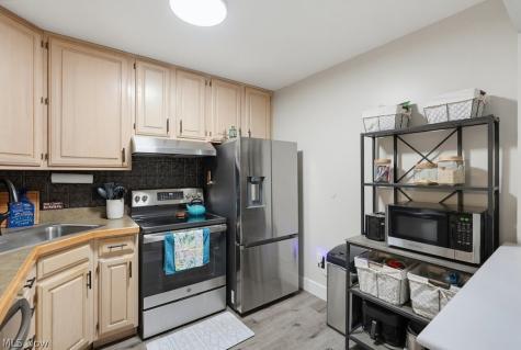 2891 Heatherwood Court Stow OH 44224