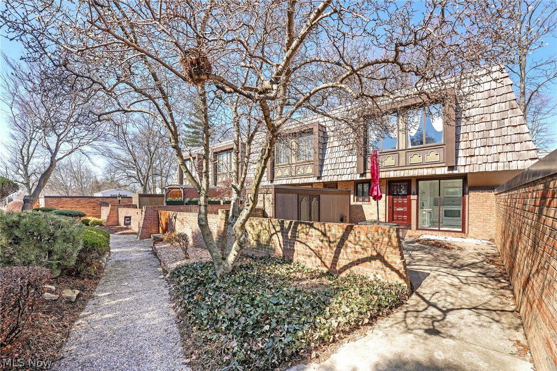 1110 By The Shores Drive Huron OH 44839